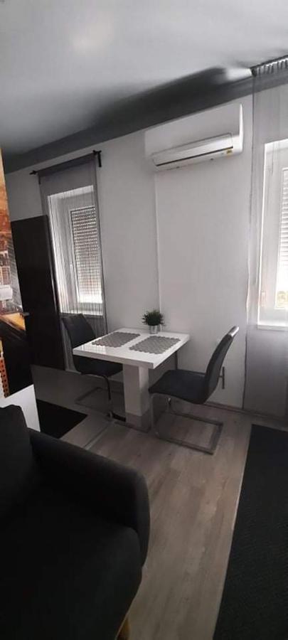Mérey Apartment Szeged Extérieur photo